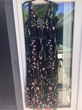 Black Floral Embroidered V-Neck Maxi Dress